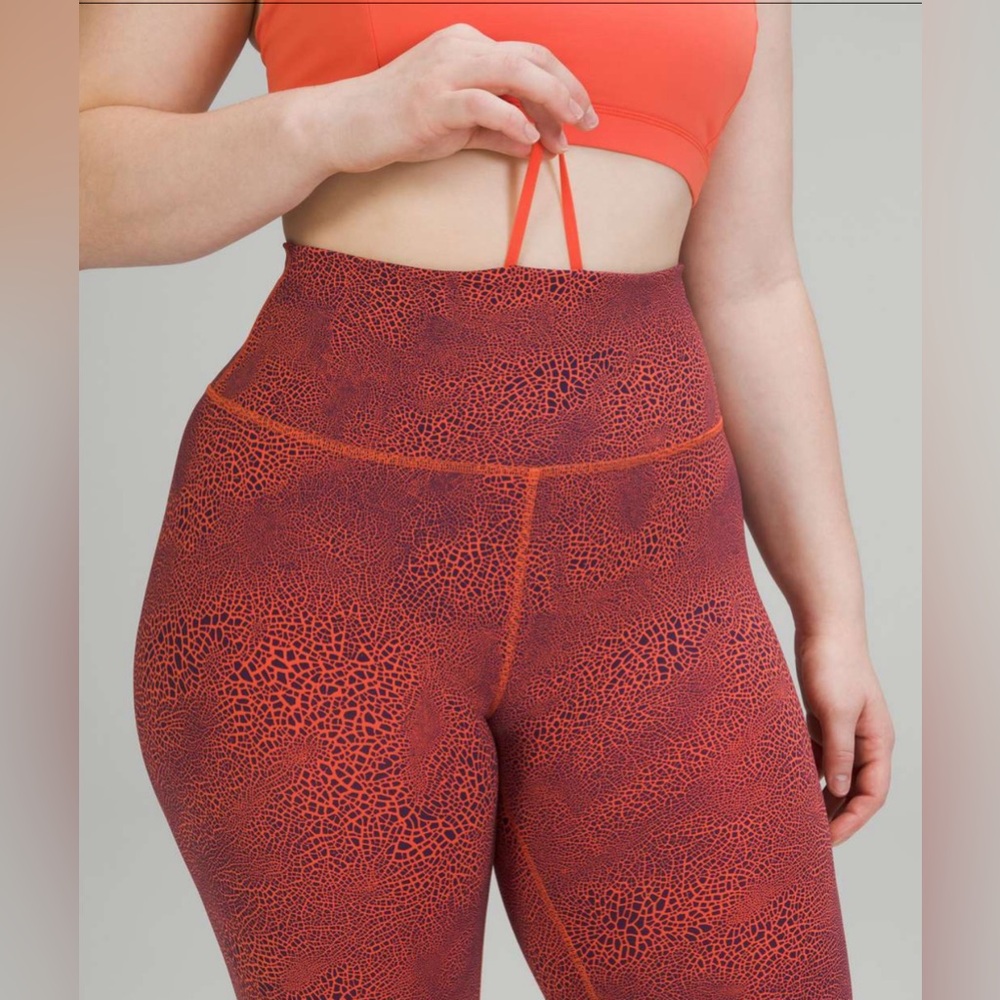 Lululemon Wunder Train High-Rise Tight 25" - Picture 4 of 16